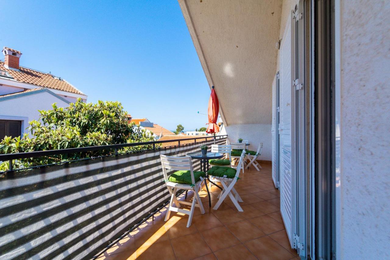 Apartment Nada Petrcane Eksteriør bilde